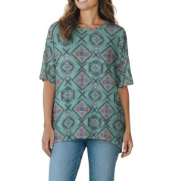 LuLaRoe Size XS Geometric Design Irma Top - Picture 1 of 13